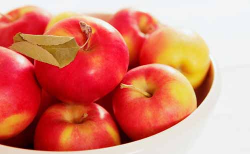 продукты против целлюлита яблоки